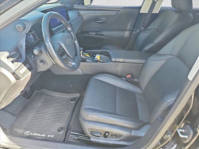 Used 2025 Lexus ES 350 w/ Premium Package FWD image 13