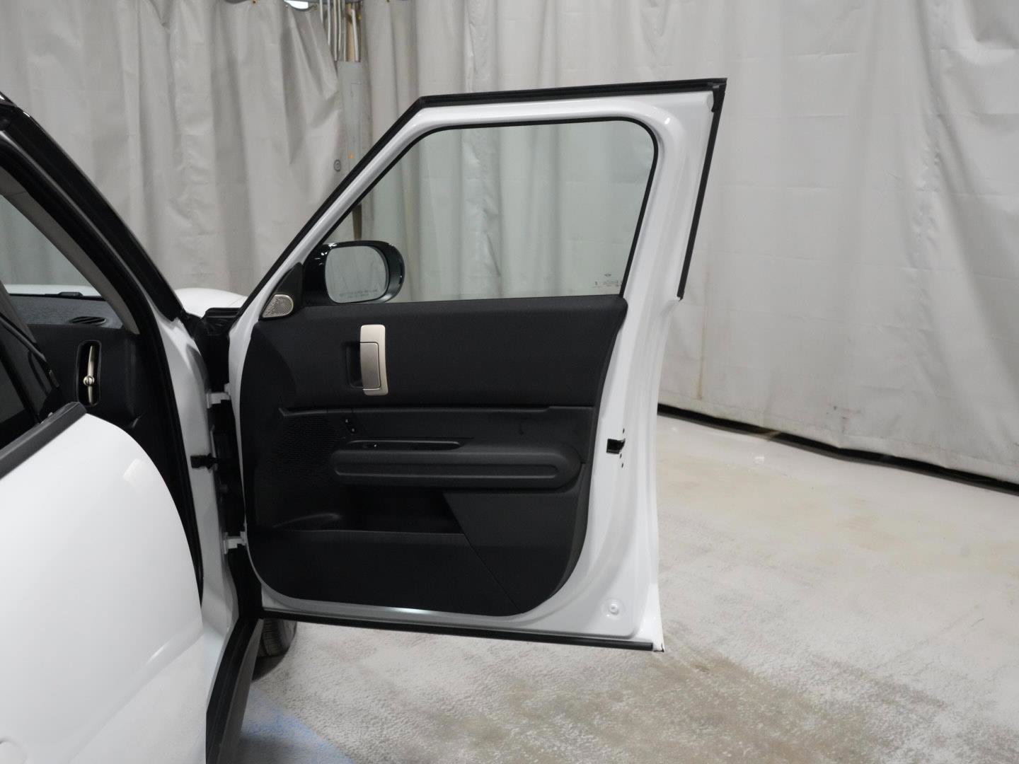 Certified 2025 MINI Cooper Countryman S image 28