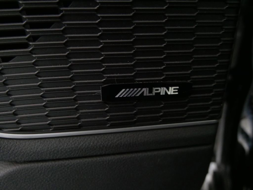 Used 2022 Jeep Grand Cherokee Limited 4xe image 15