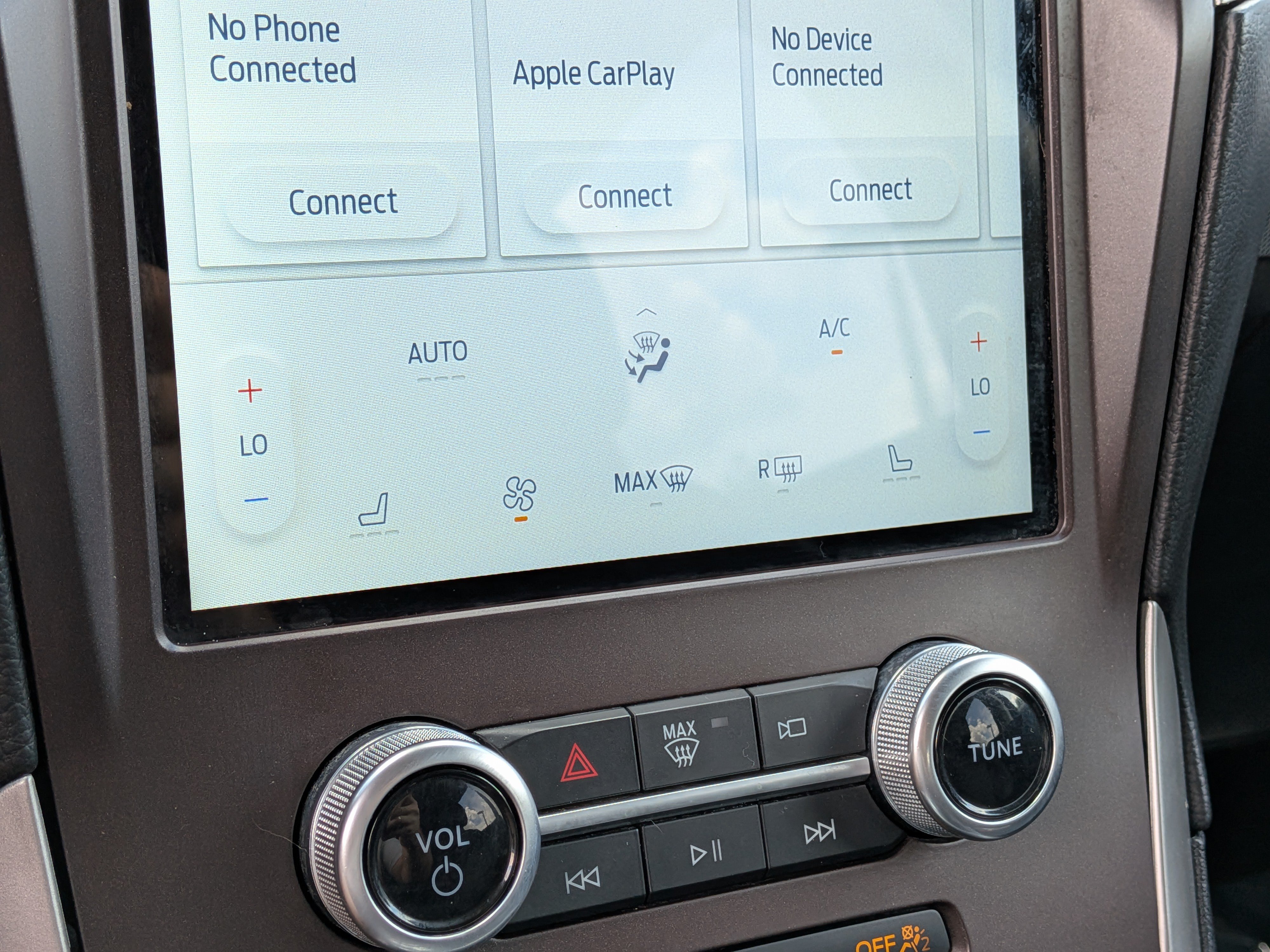 Used 2021 Ford Edge SEL AWD/4WD image 30