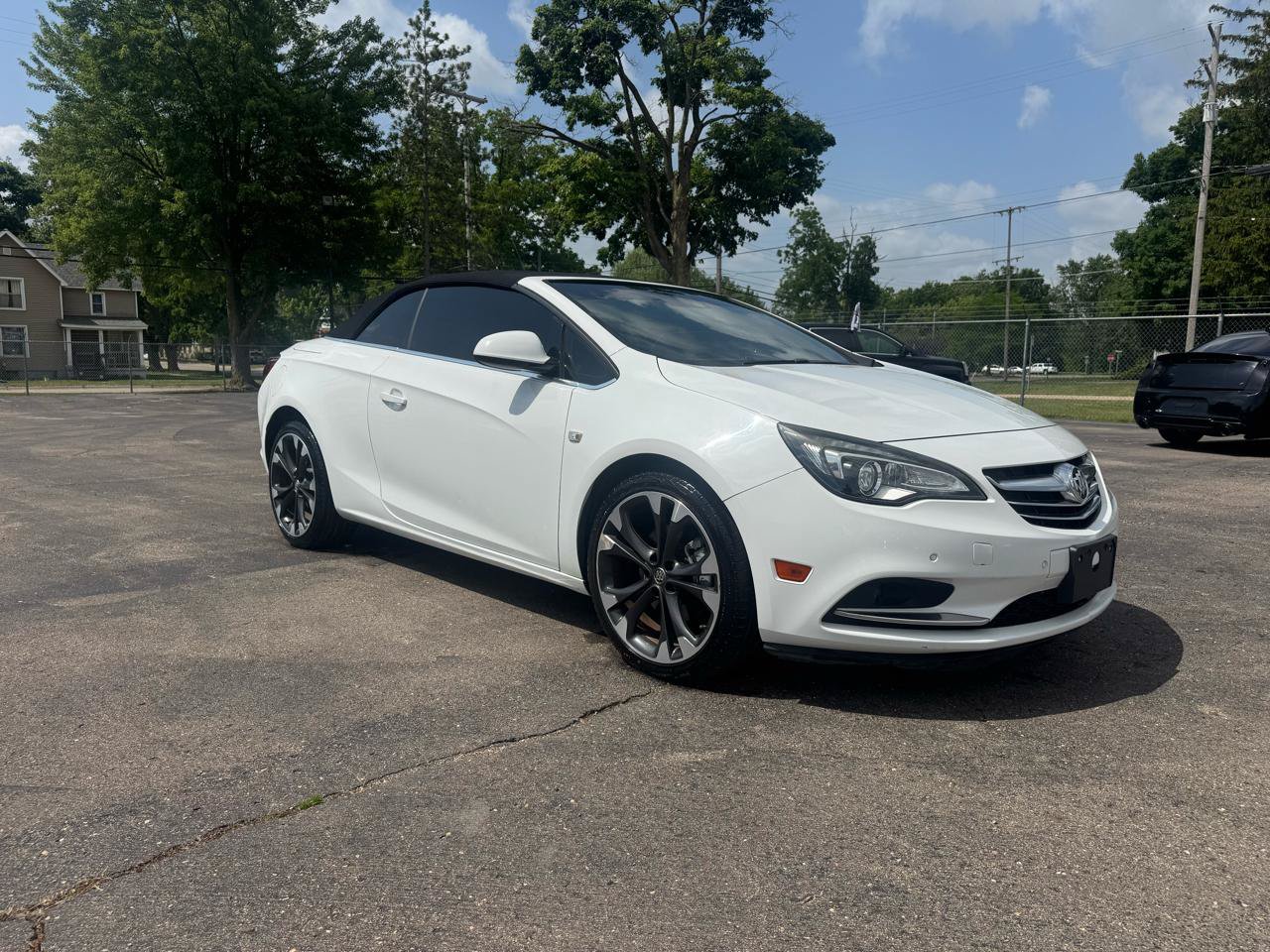 Used 2019 Buick Cascada Premium FWD image 3
