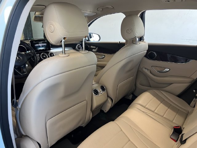 Used 2016 Mercedes-Benz GLC 300 image 29