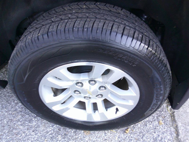 Used 2017 Chevrolet Suburban LT w/ Luxury Package image 26