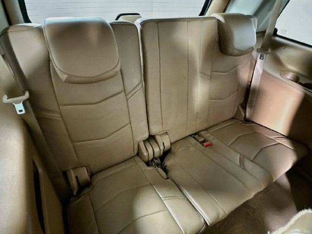 Used 2016 Cadillac Escalade Platinum AWD/4WD image 36