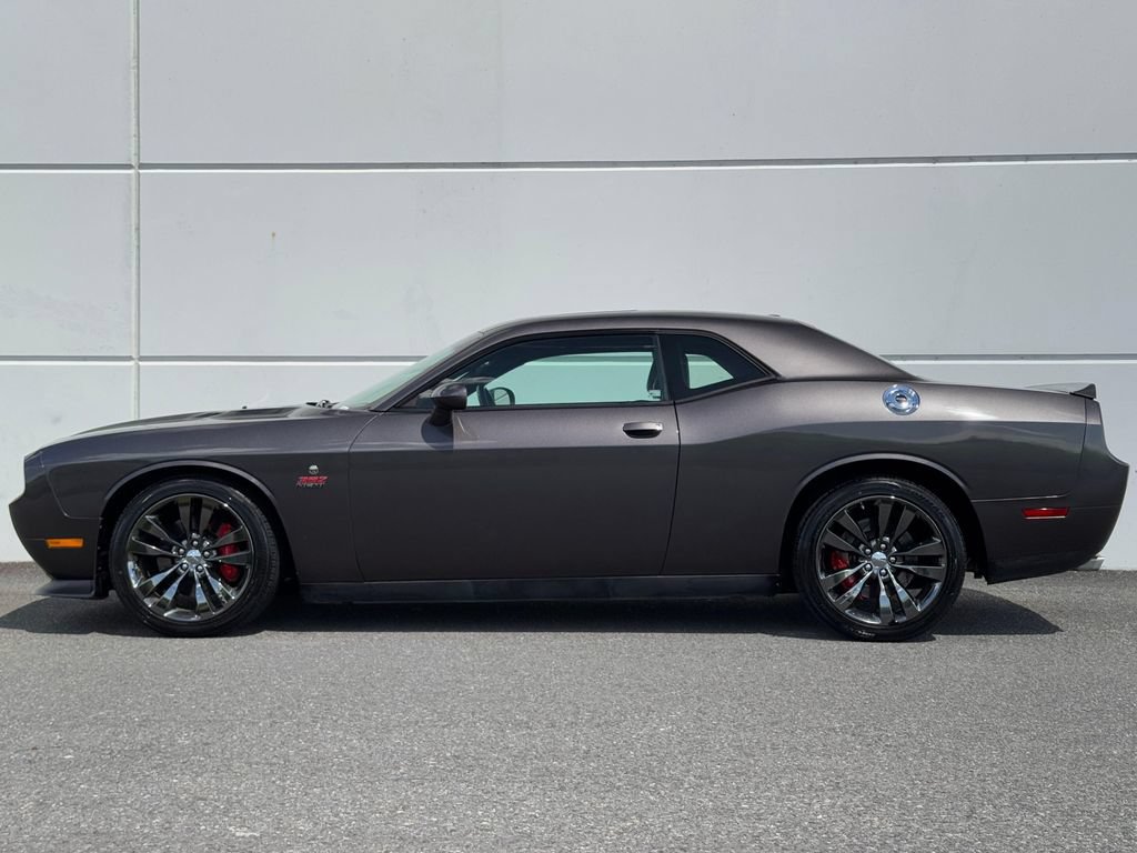 Used 2013 Dodge Challenger SRT8 w/ Harman Kardon Audio Group RWD image 4