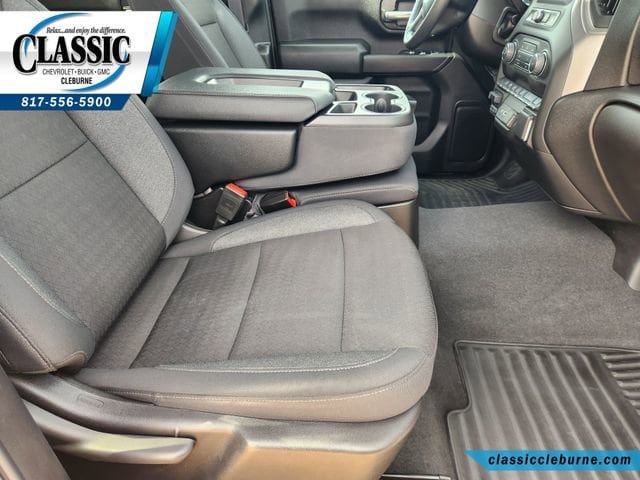 Used 2025 Chevrolet Silverado 2500 Custom w/ Custom Value Package AWD/4WD image 14