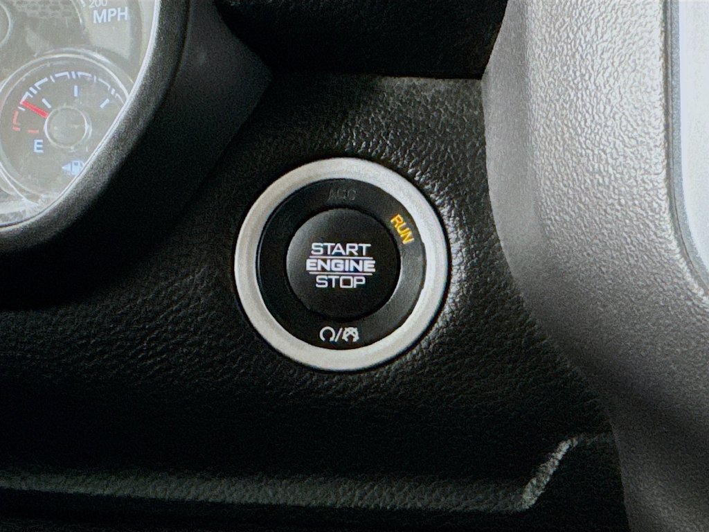 Used 2023 RAM 1500 Big Horn AWD/4WD image 32
