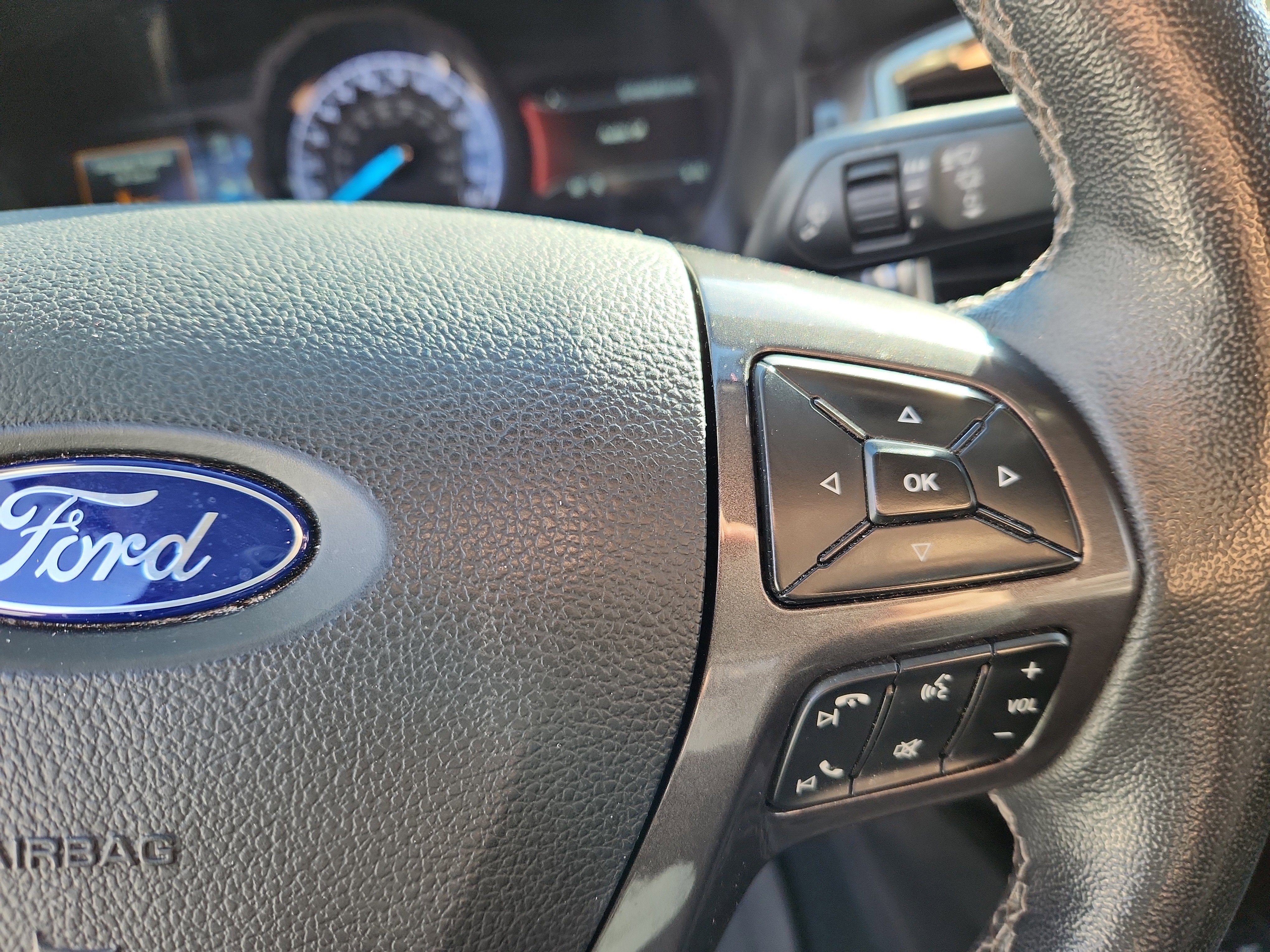 Used 2019 Ford Ranger Lariat w/ Equipment Group 501A Mid image 10