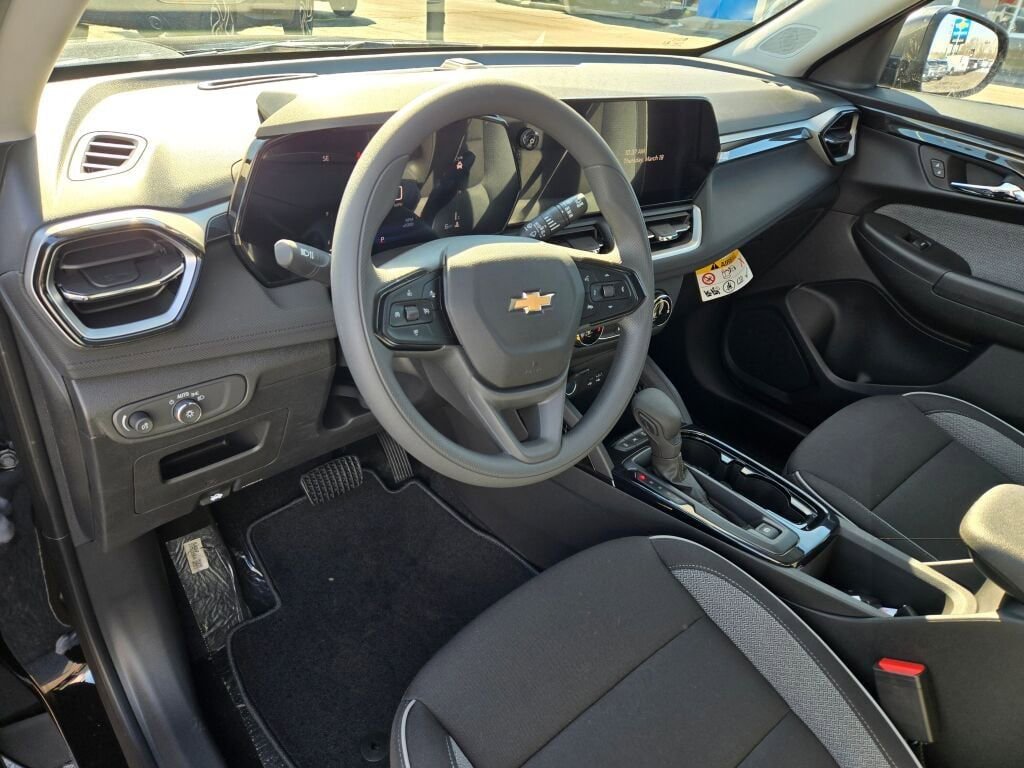 New 2026 Chevrolet TrailBlazer LS w/ LS Convenience Package image 16