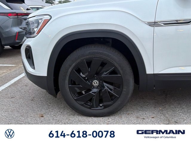 New 2026 Volkswagen Atlas Cross Sport SE AWD/4WD image 11