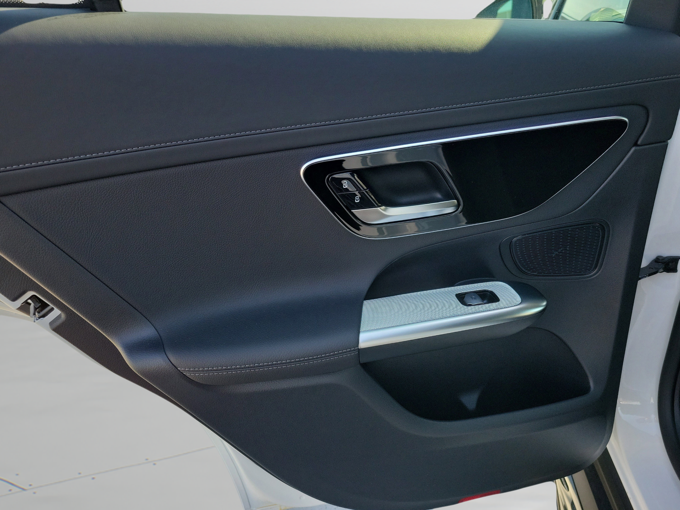 Certified 2026 Mercedes-Benz GLC 43 AMG 4MATIC image 22
