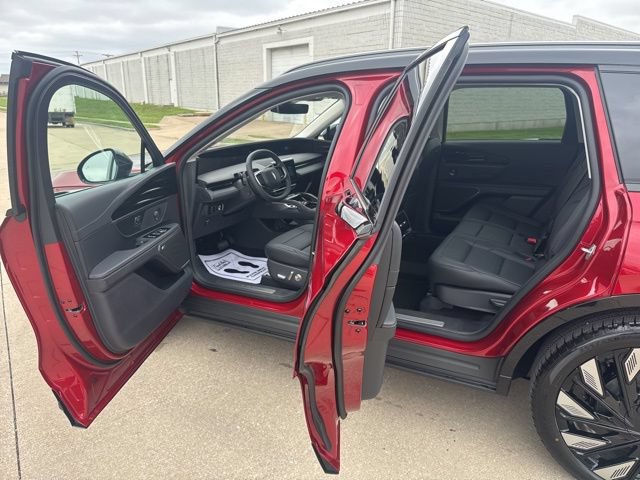New 2026 Lincoln Nautilus Reserve w/ Jet Appearance Package AWD/4WD image 10