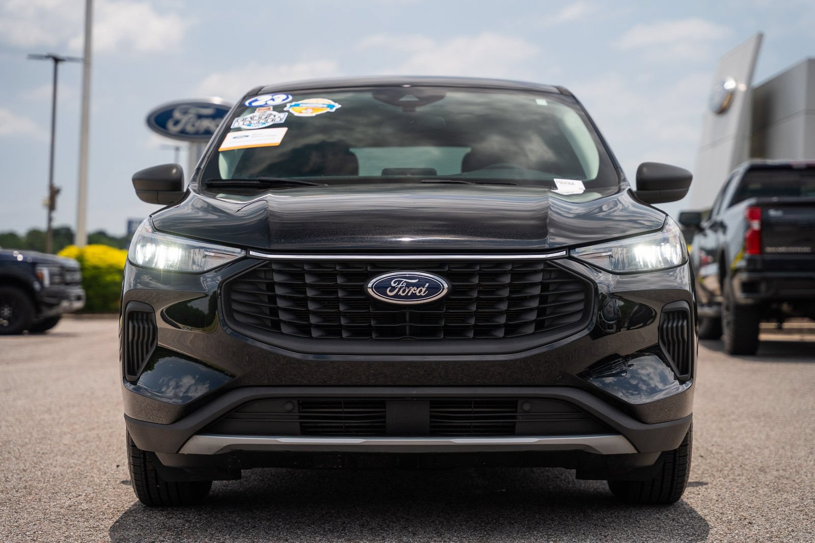 Used 2023 Ford Escape Active FWD image 2