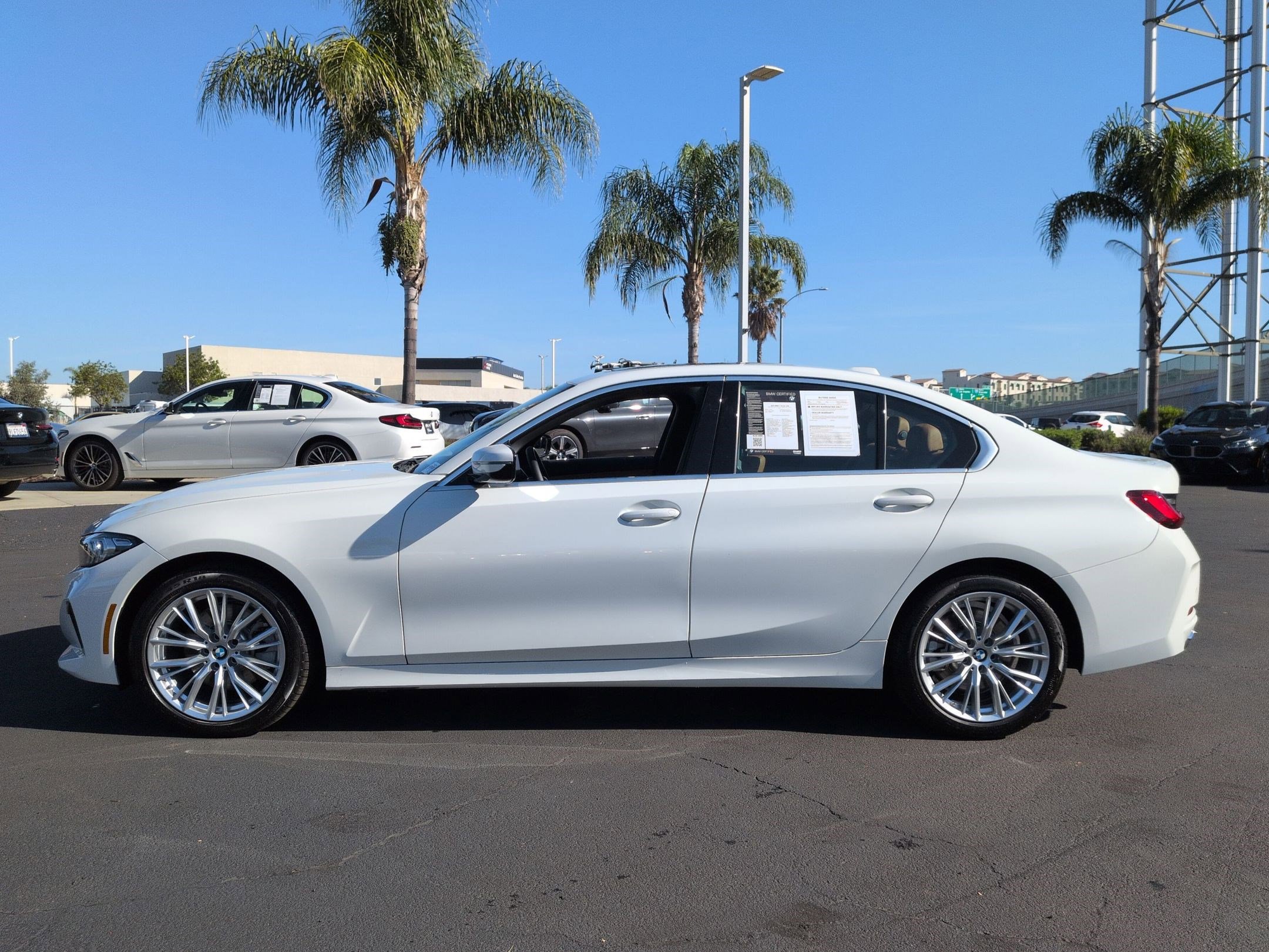 Certified 2024 BMW 330i Sedan w/ Convenience Package RWD image 7