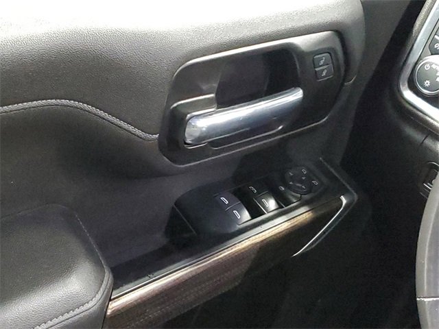 Used 2022 Chevrolet Silverado 2500 LT w/ Convenience Package image 21