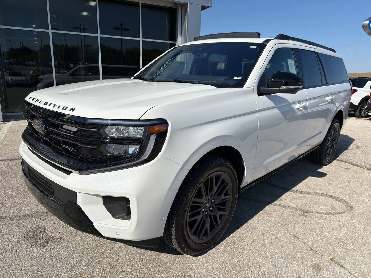 New 2025 Ford Expedition Max Platinum w/ Stealth Performance Package image 3