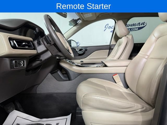 Used 2023 Lincoln Aviator AWD w/ Premium Package image 13