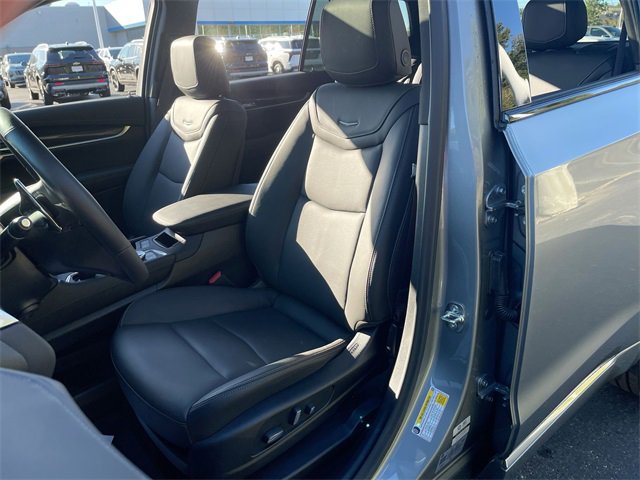 Used 2025 Cadillac XT6 Sport w/ LPO, Floor Liner Package image 20