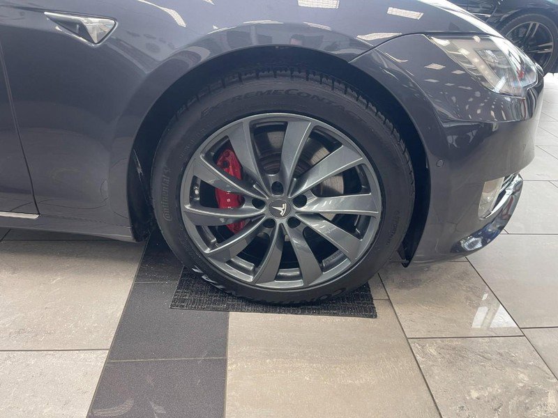 Used 2017 Tesla Model S P100D image 7