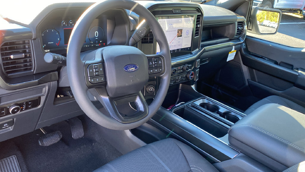 New 2026 Ford F150 STX w/ Equipment Group 200A RWD image 15