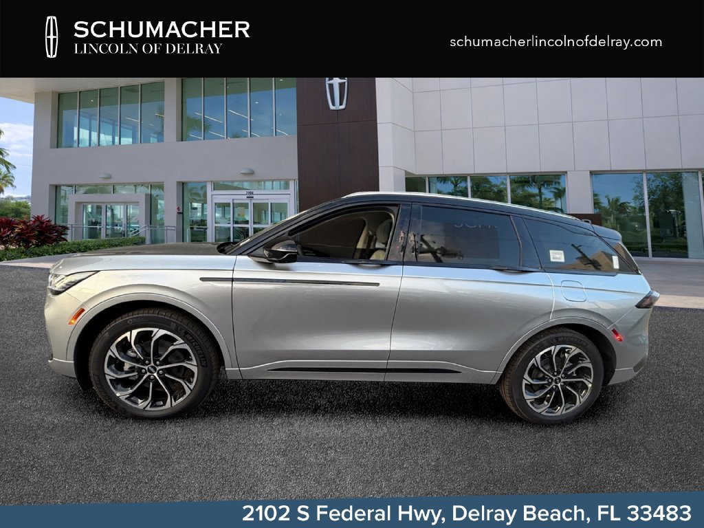 New 2026 Lincoln Nautilus Reserve AWD/4WD image 4