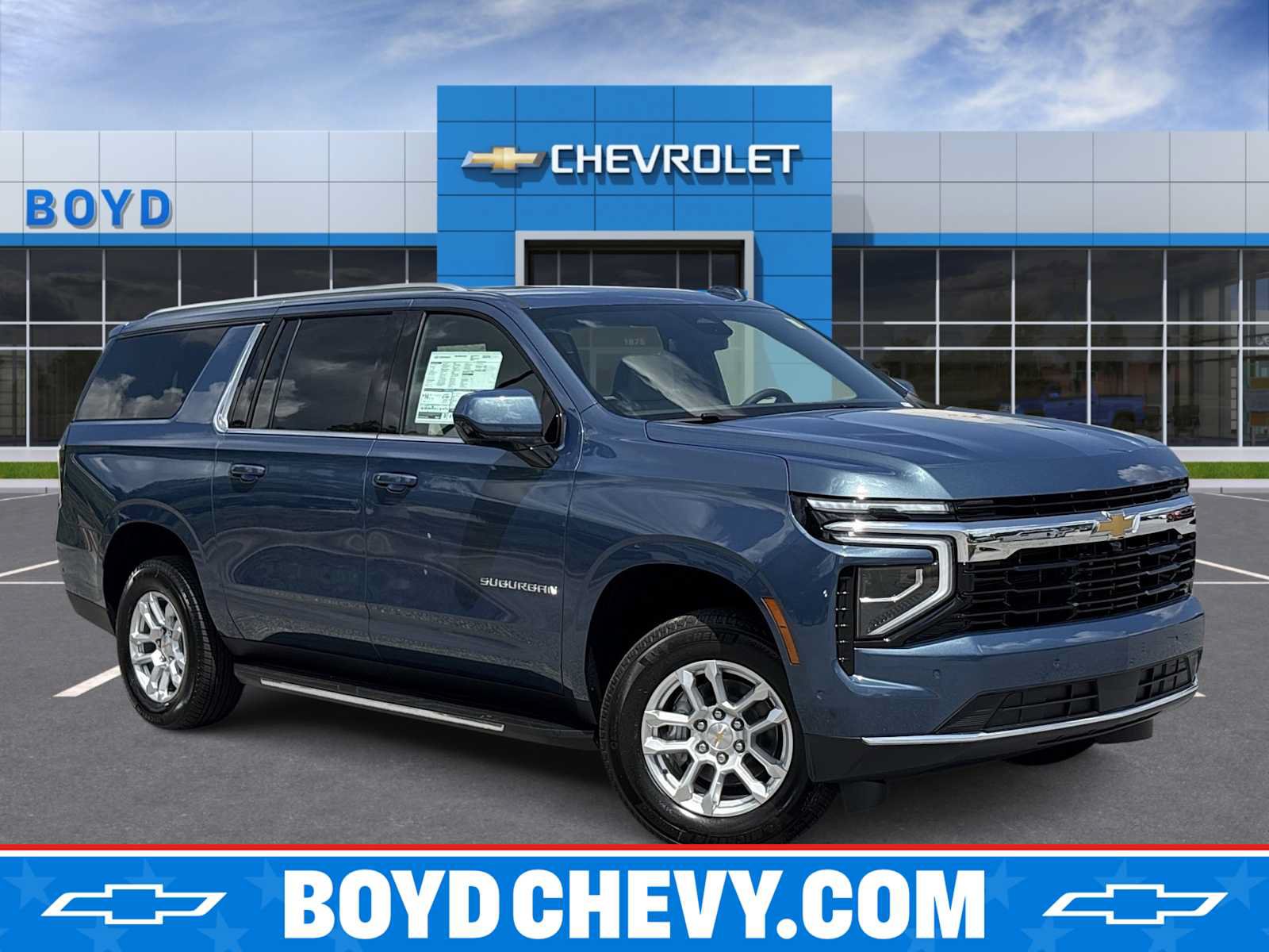 New 2026 Chevrolet Suburban LS w/ Max Trailering Package