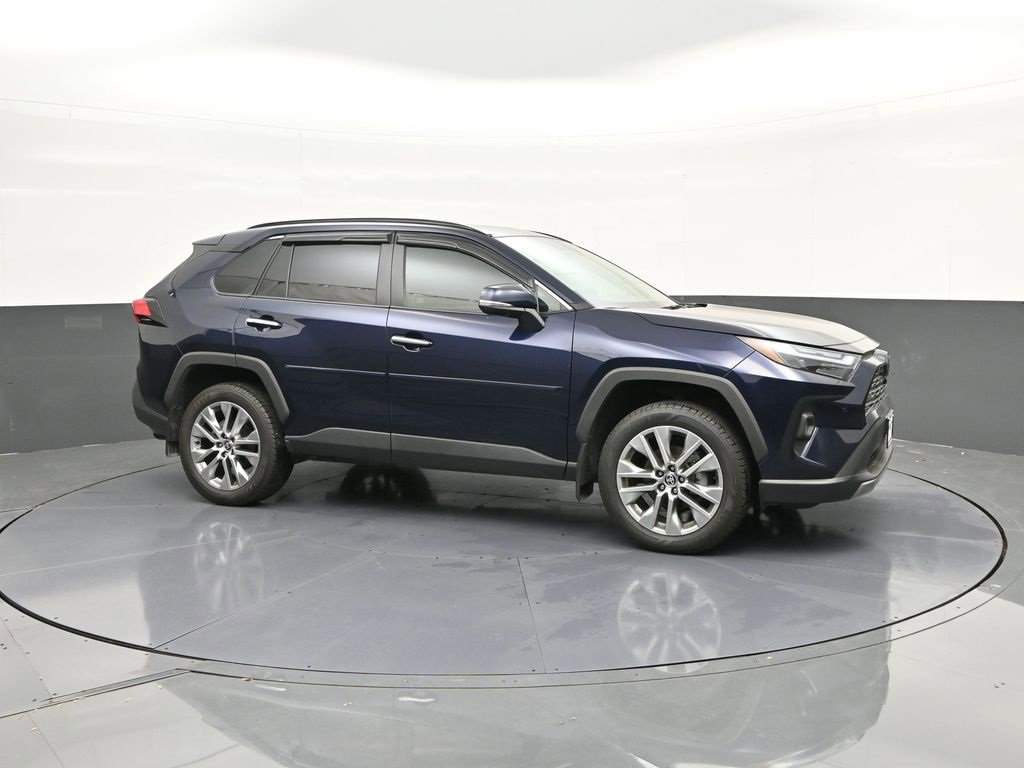 Used 2024 Toyota RAV4 Limited image 17
