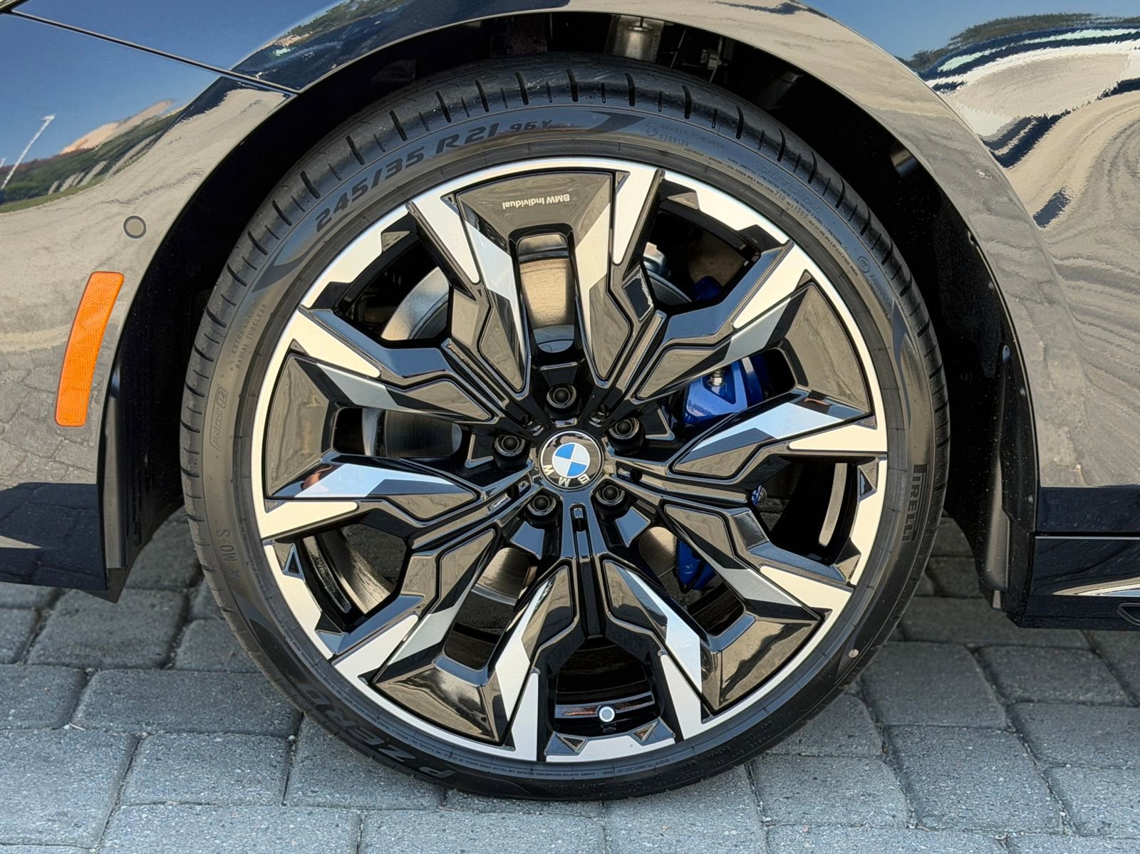 New 2026 BMW 530i w/ M Sport Package image 13