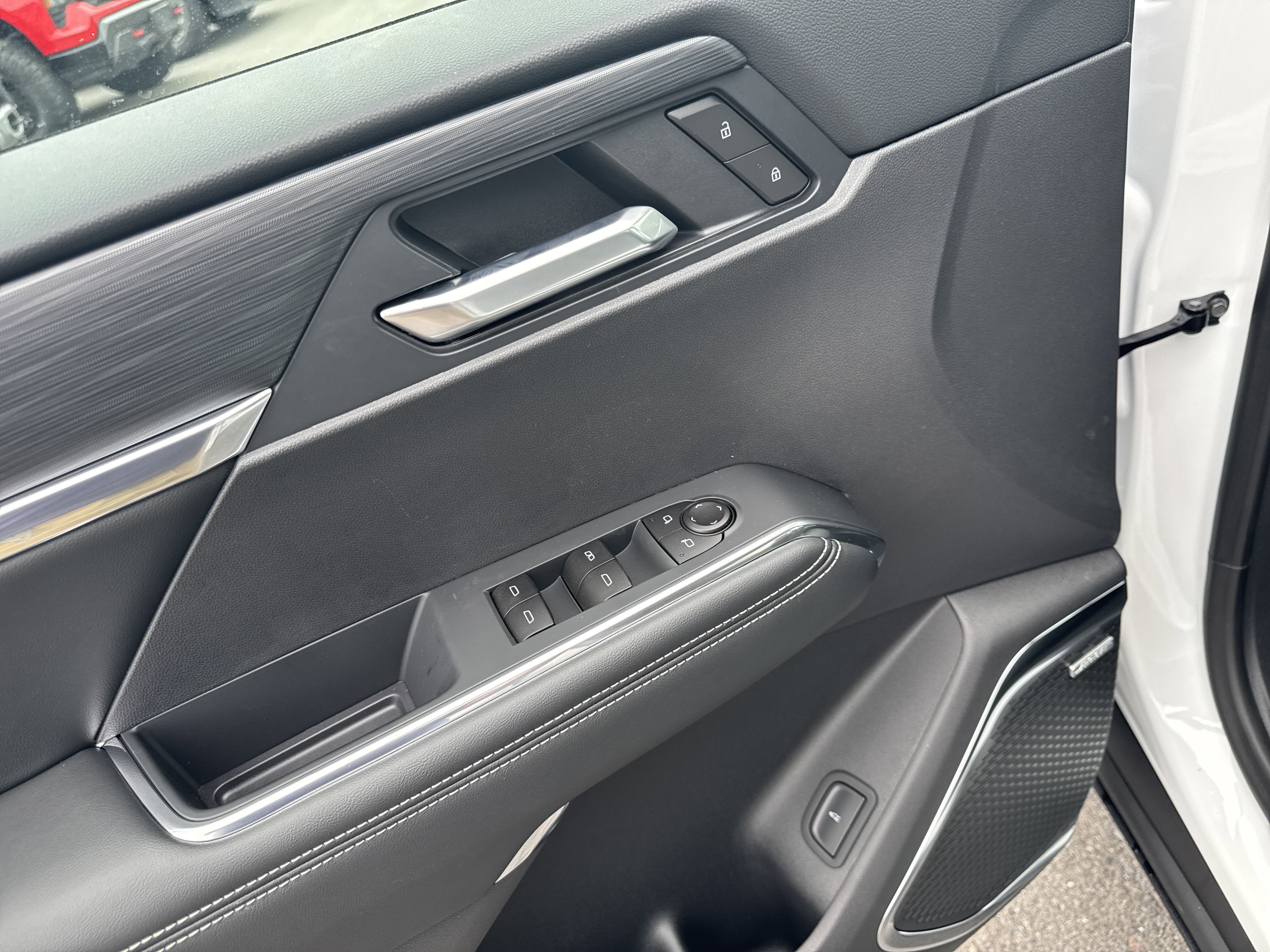 New 2025 GMC Acadia Elevation w/ Black Edition image 16