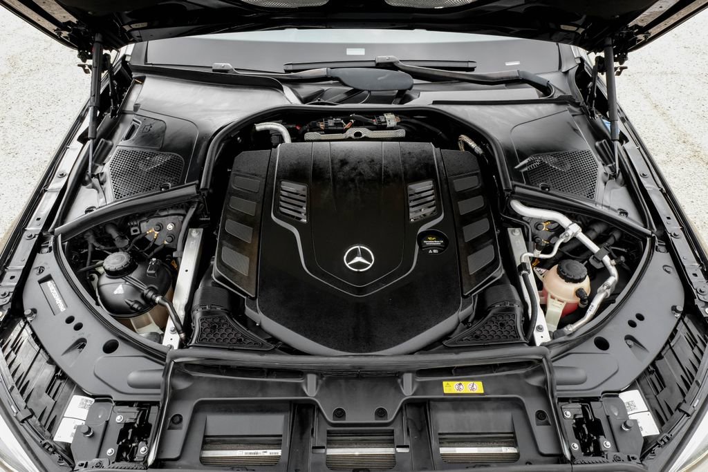Used 2022 Mercedes-Benz S 580 4MATIC Sedan image 46