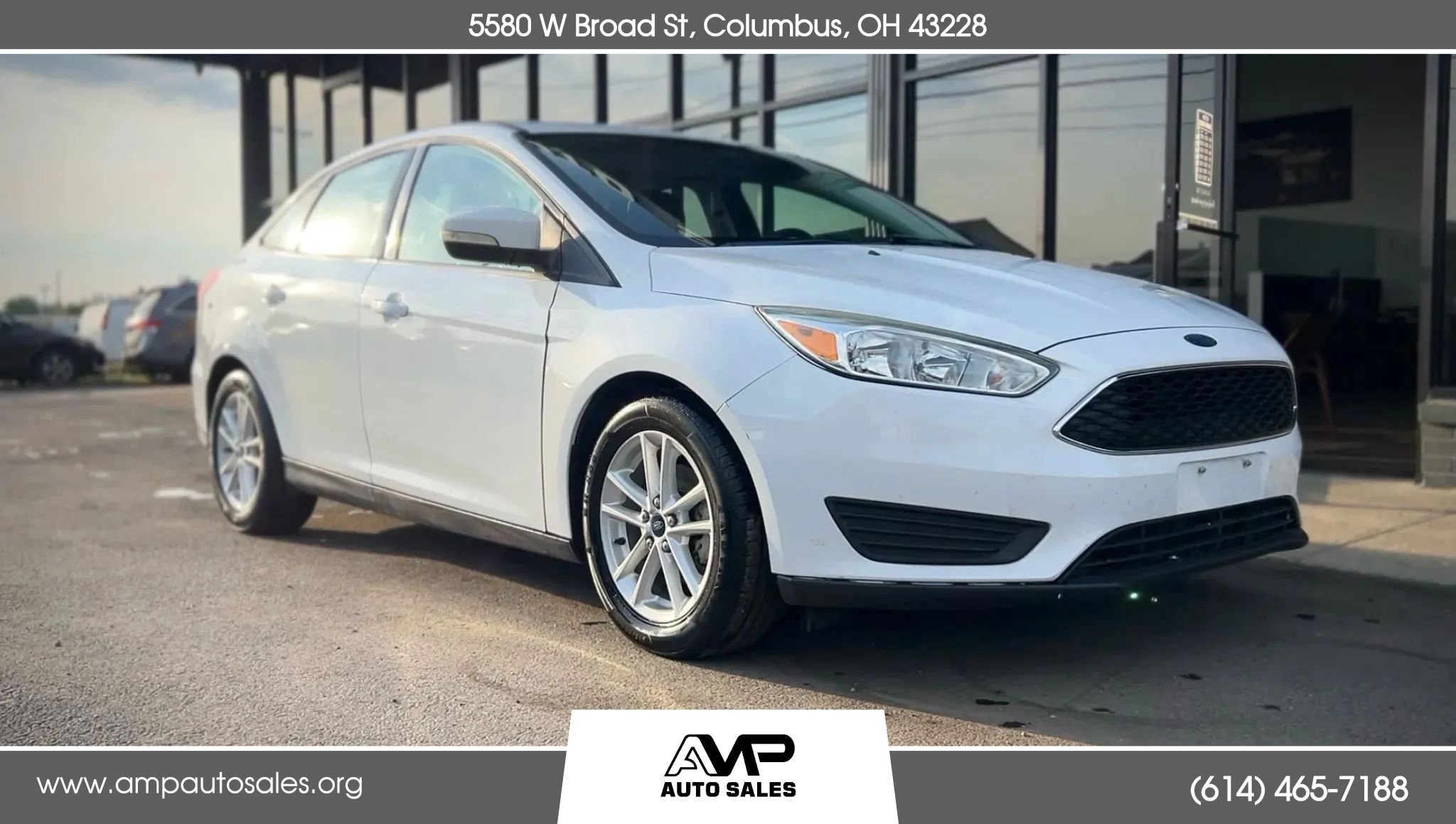 Used 2015 Ford Focus SE w/ SE Cold Weather Package FWD image 1