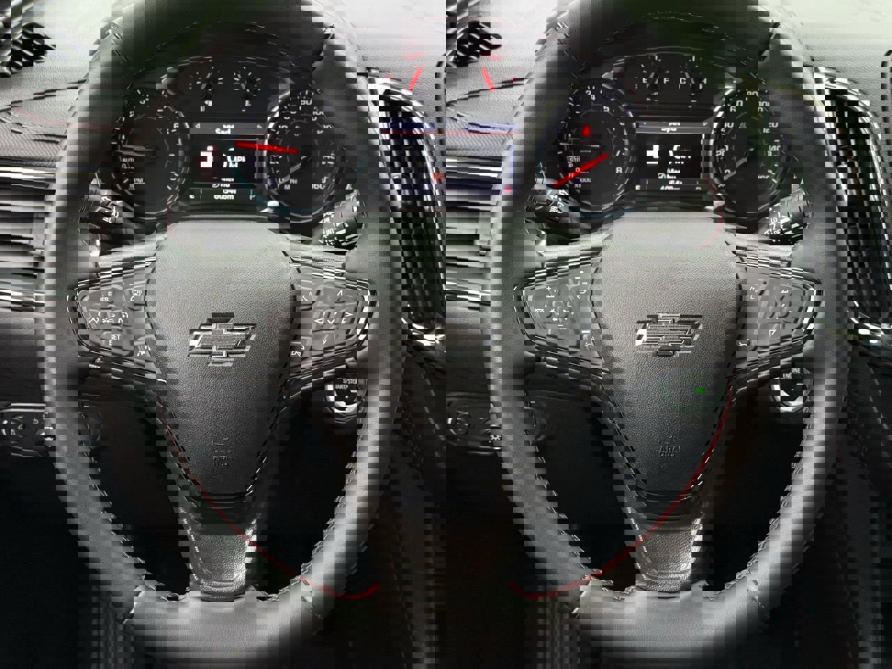 Used 2023 Chevrolet Equinox RS w/ RS Leather Package image 12