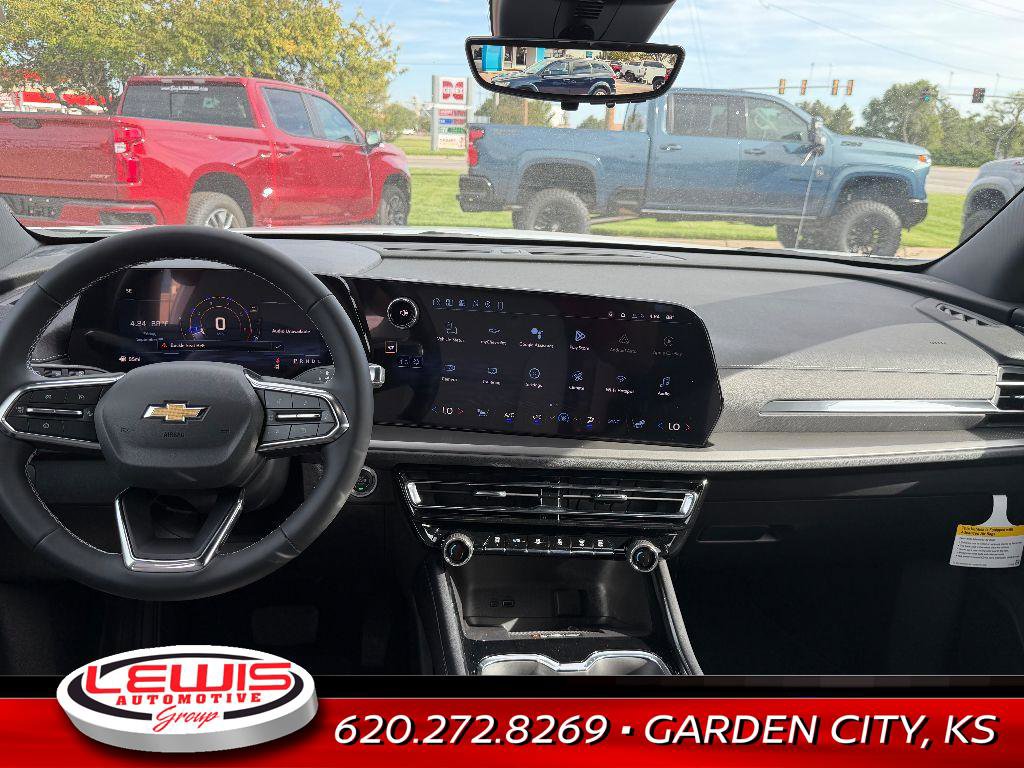 New 2026 Chevrolet Traverse LT image 8