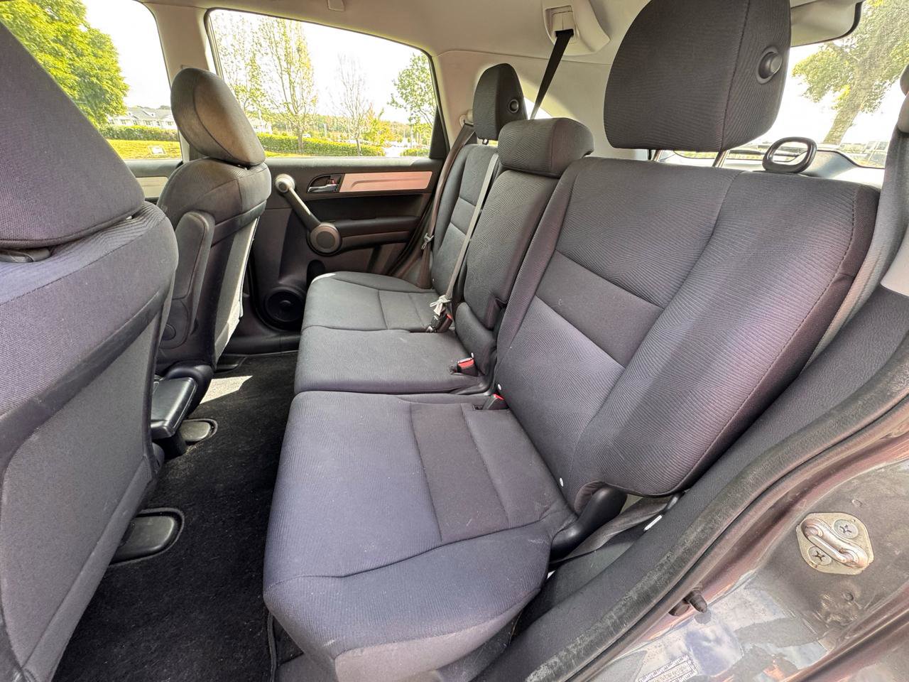 Used 2011 Honda CR-V LX image 18