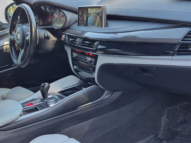 Used 2018 BMW X5 M AWD/4WD image 21