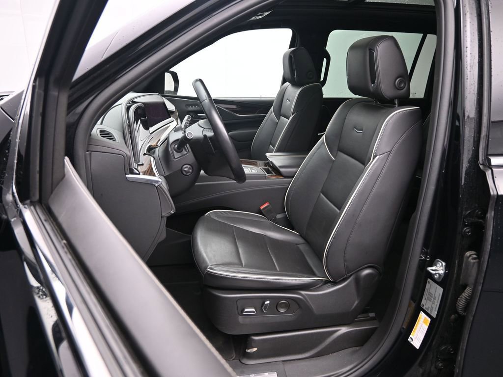 Used 2023 Cadillac Escalade ESV Premium Luxury image 25