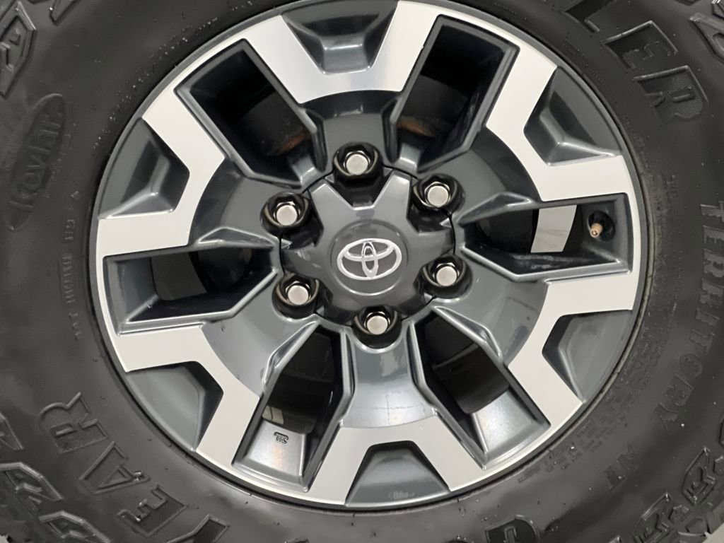 Used 2023 Toyota Tacoma TRD Off-Road image 62