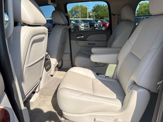 Used 2011 Chevrolet Suburban LTZ AWD/4WD image 6