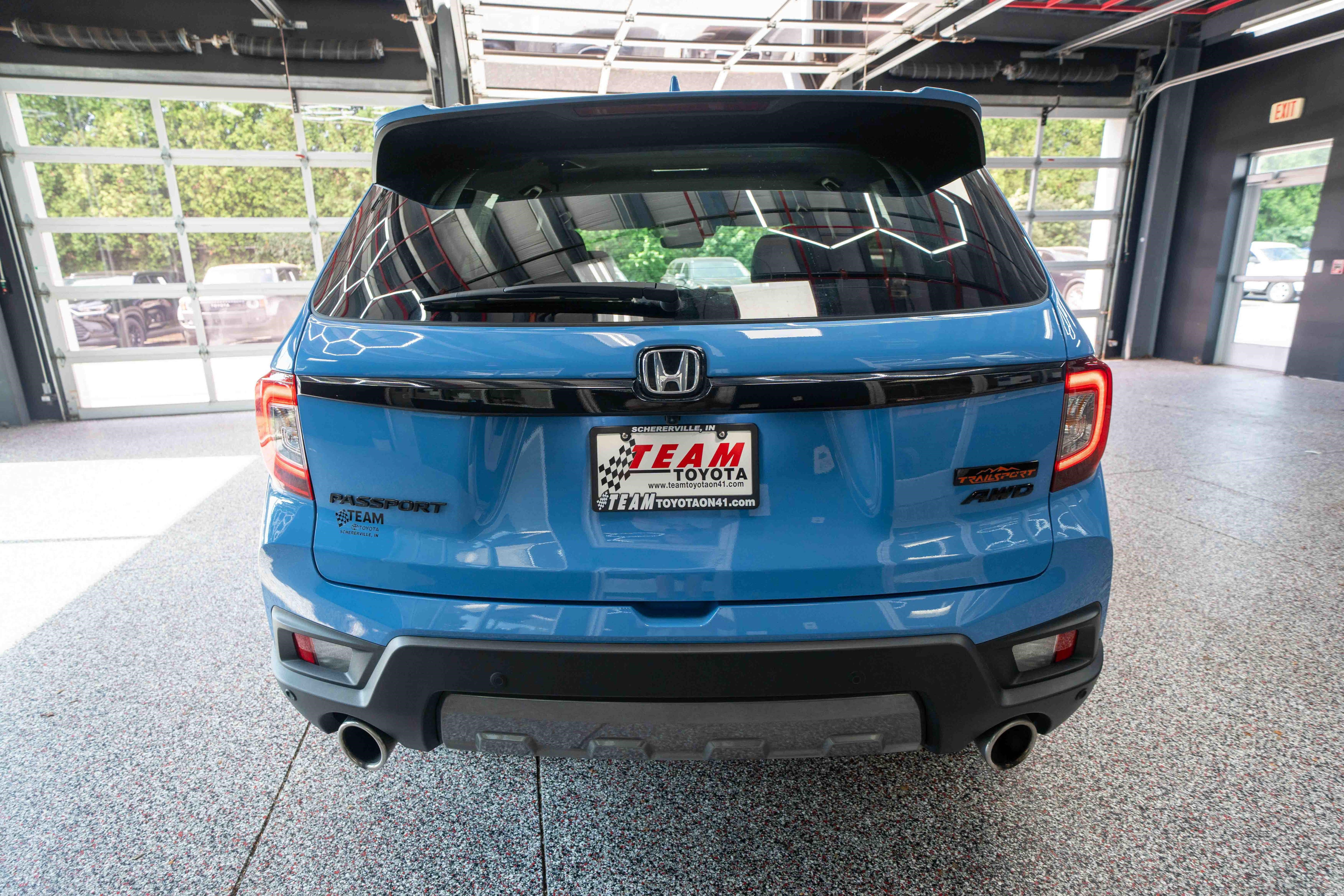 Used 2024 Honda Passport TrailSport image 3