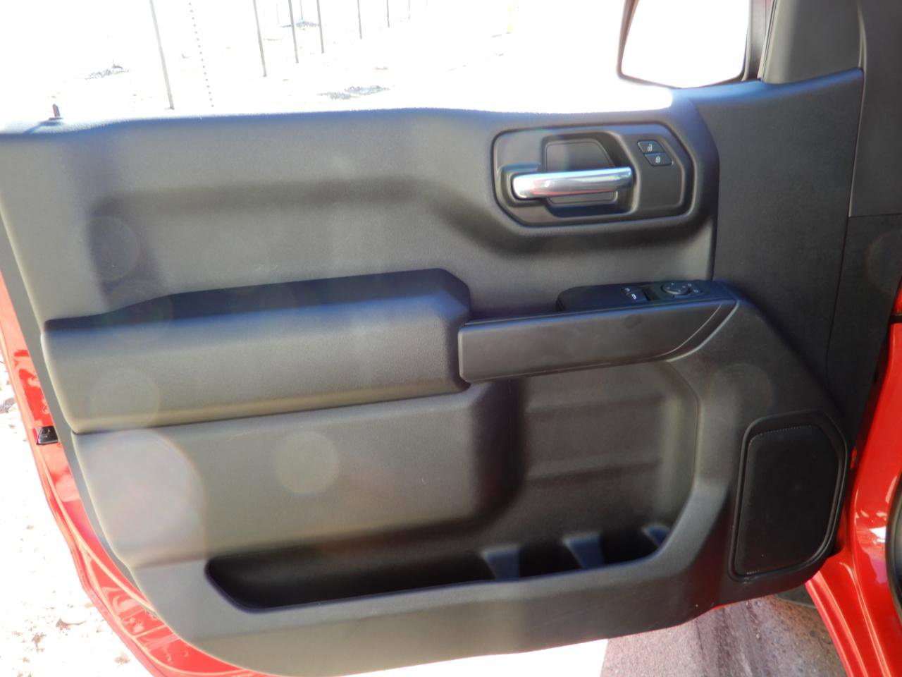 Used 2025 GMC Sierra 1500 Pro w/ Pro Value Package image 15