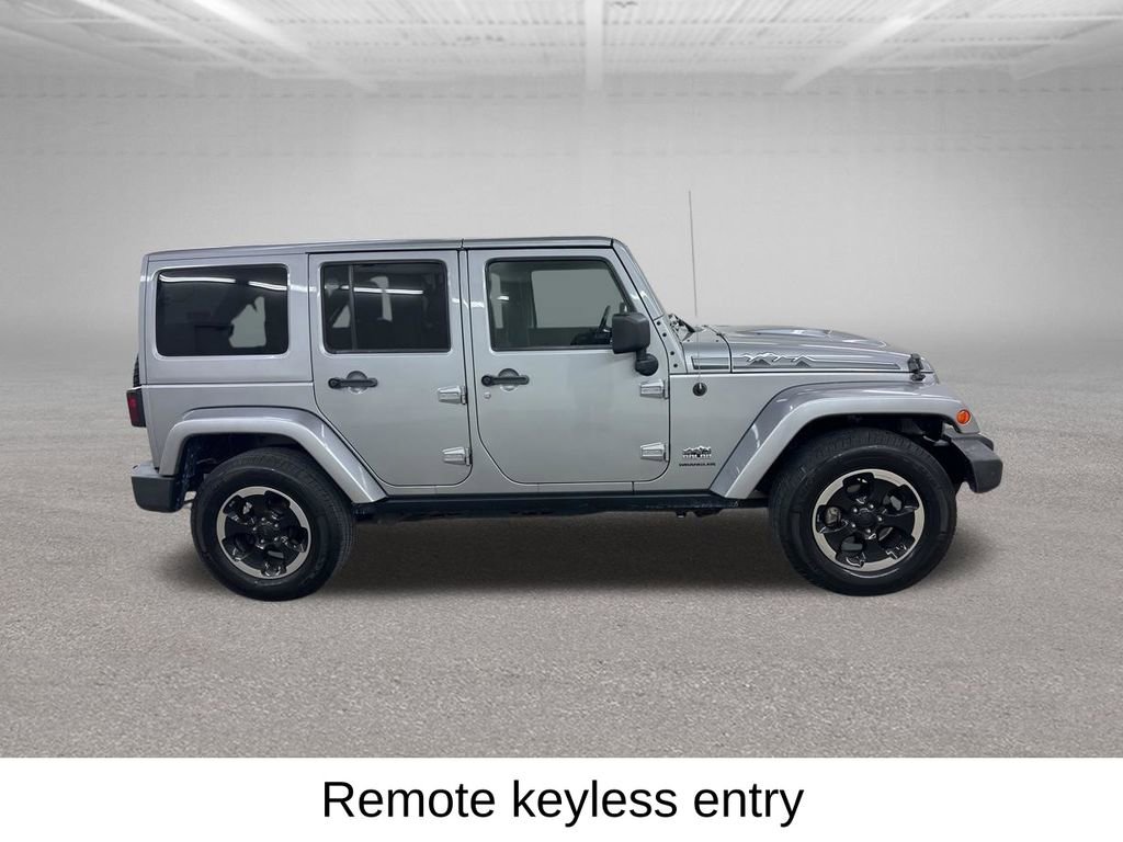 Used 2014 Jeep Wrangler Unlimited Sahara AWD/4WD image 14