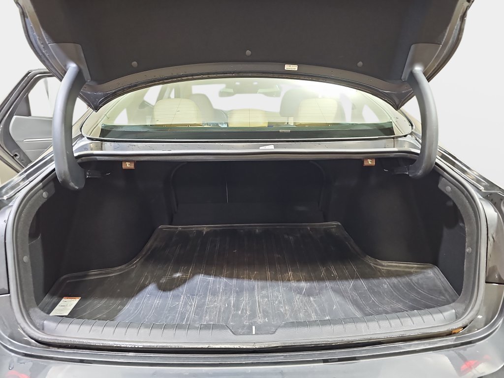 Used 2023 Hyundai Sonata Limited FWD image 14