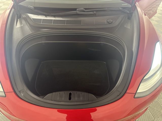 Used 2018 Tesla Model 3 Long Range AWD/4WD image 8