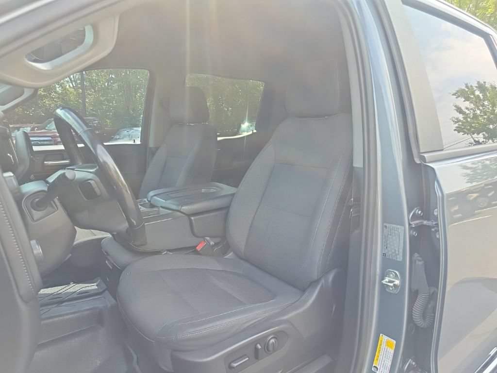 Used 2019 Chevrolet Silverado 1500 LT w/ All-Star Edition AWD/4WD image 12