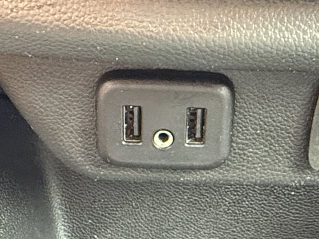 Certified 2021 Chevrolet Traverse LS FWD image 18