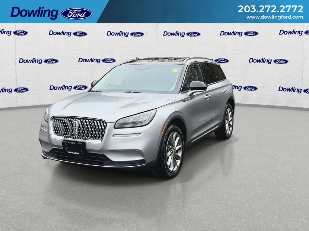 Used 2022 Lincoln Corsair AWD w/ Premium Package image 7