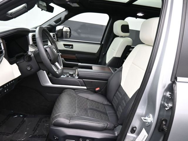 Used 2025 Toyota Sequoia Capstone image 25