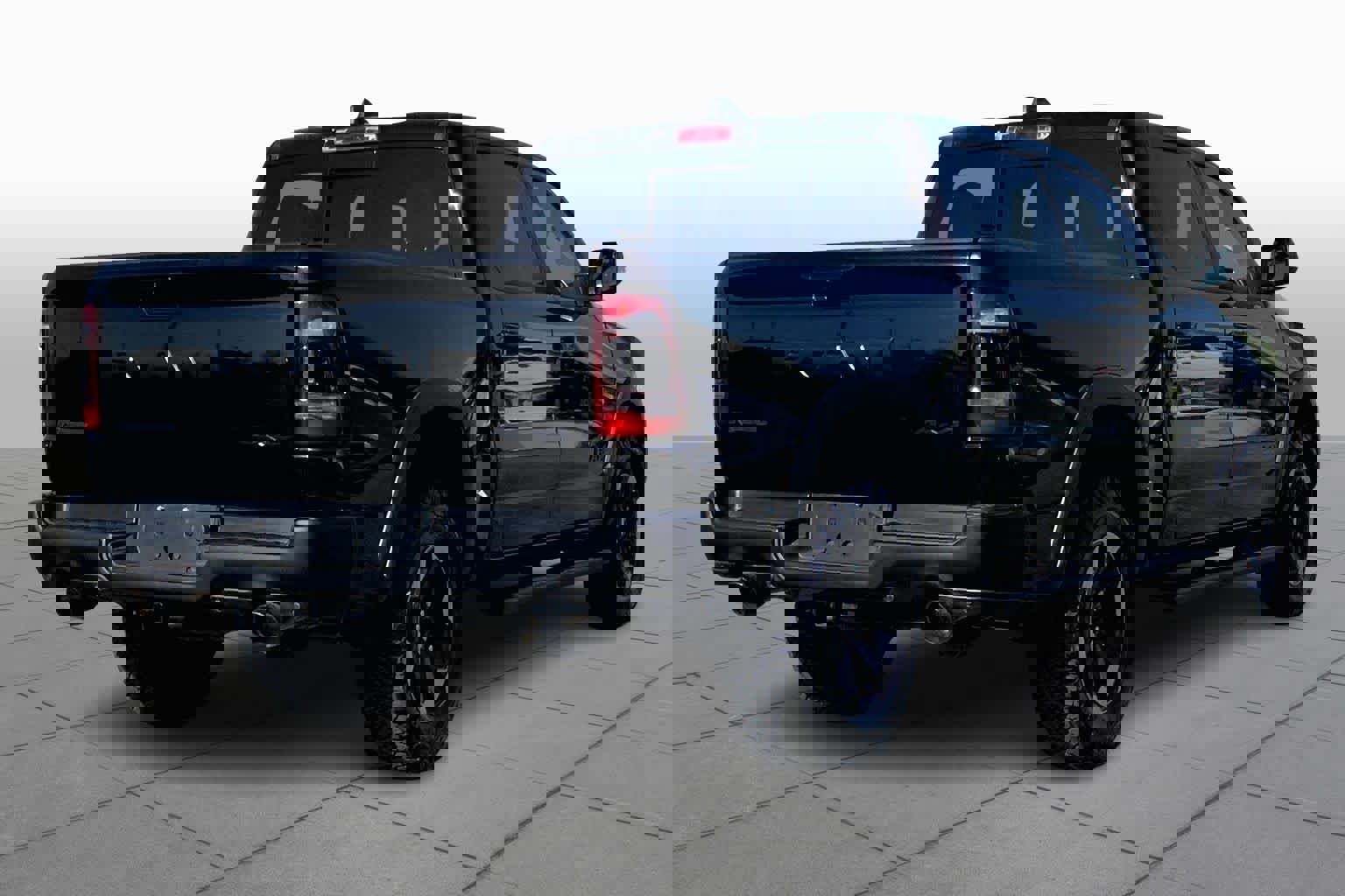 Used 2019 RAM 1500 Rebel w/ Rebel Level 2 Equipment Group AWD/4WD image 13