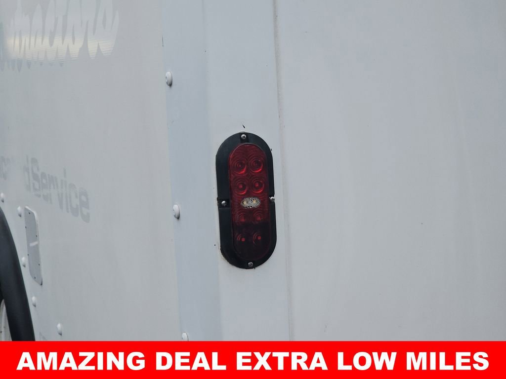 Used 2019 Ford E-450 and Econoline 450 Super Duty w/ Power Windows & Locks Group image 38