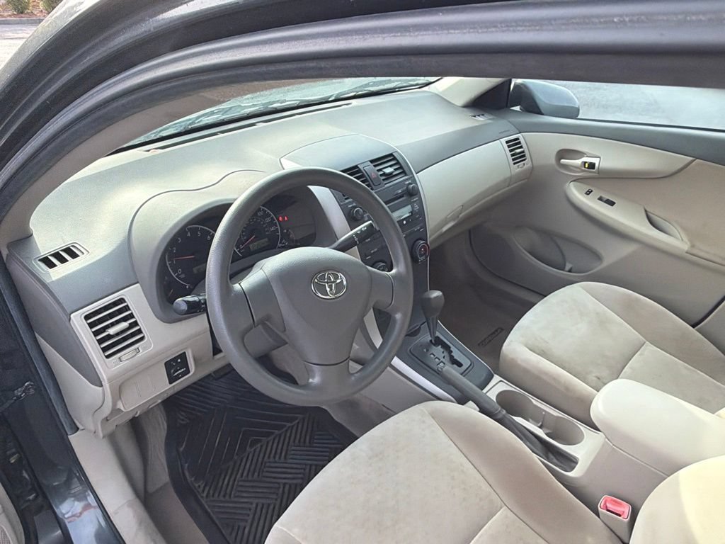Used 2009 Toyota Corolla FWD image 7